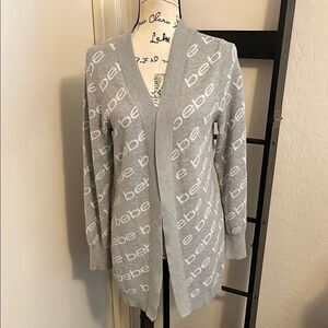 Bebe Gray Logo Open Style Cardigan Sweater Academia Business Casual Comfy